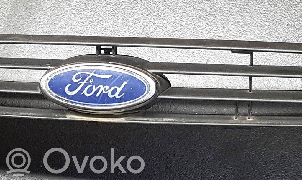Ford Focus Front grill 
