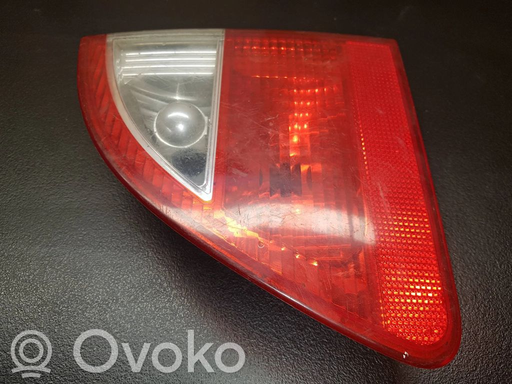 Takavalot   964476