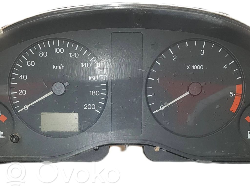 Ford Galaxy Geschwindigkeitsmesser Cockpit 