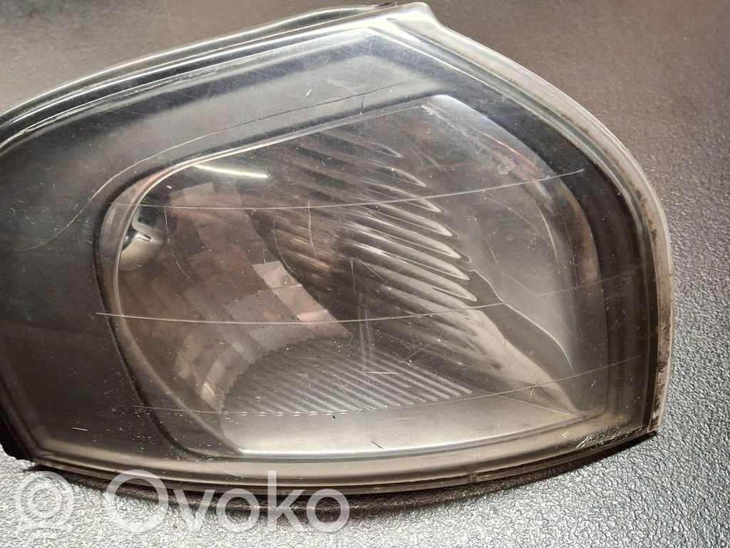 Volvo S80 Front indicator light 