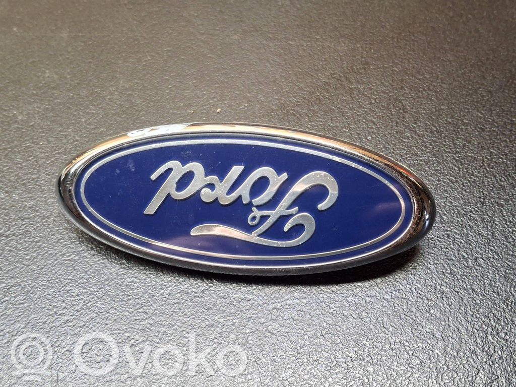 Ford Focus C-MAX Ražotāja emblēma 