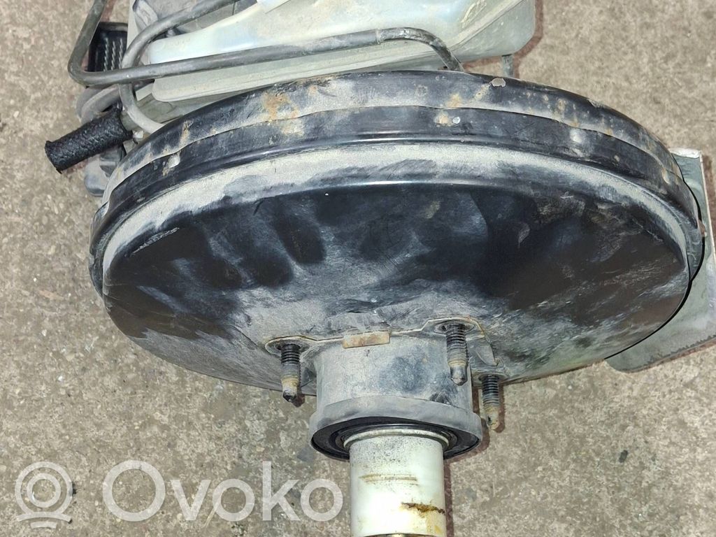 Volkswagen PASSAT B3 Brake booster 
