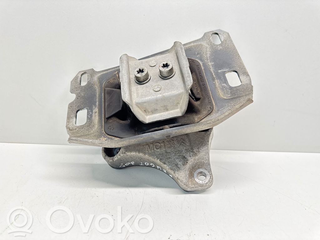 Peugeot 308 Gearbox mount 
