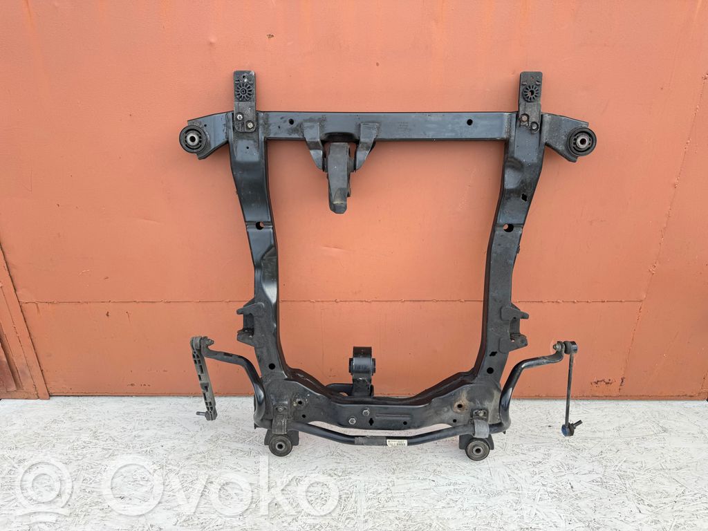Opel Astra J Priekinis traversas 