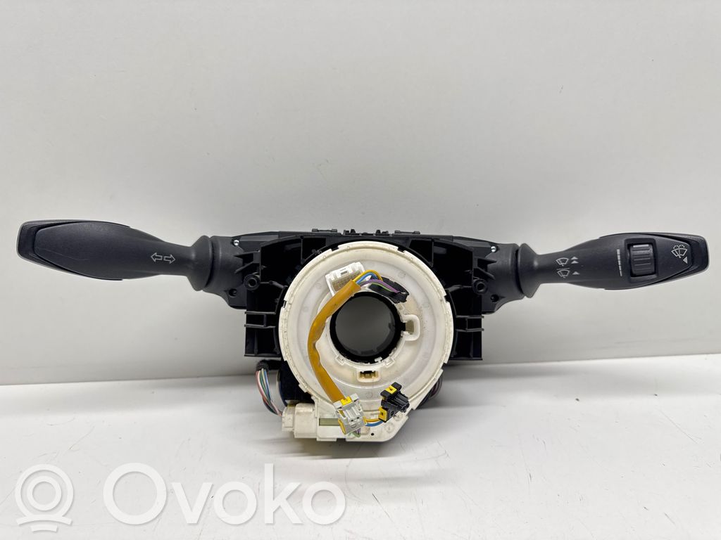 Ford Fiesta Wiper turn signal indicator stalk/switch 
