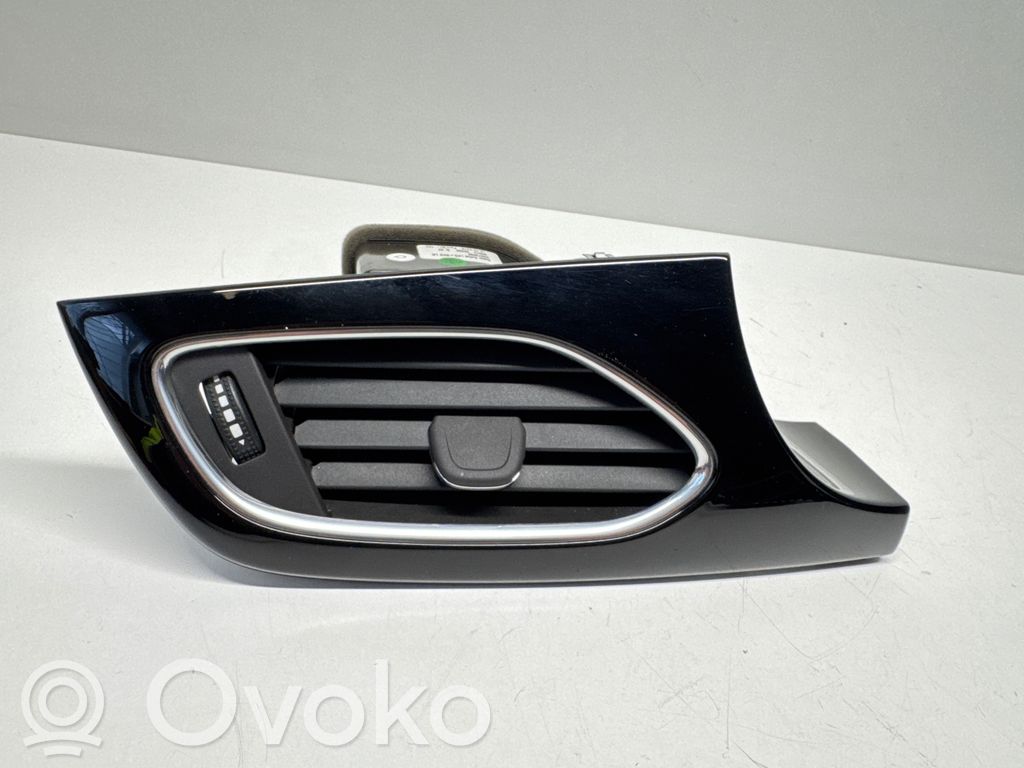 Opel Astra K Dashboard side air vent grill/cover trim 