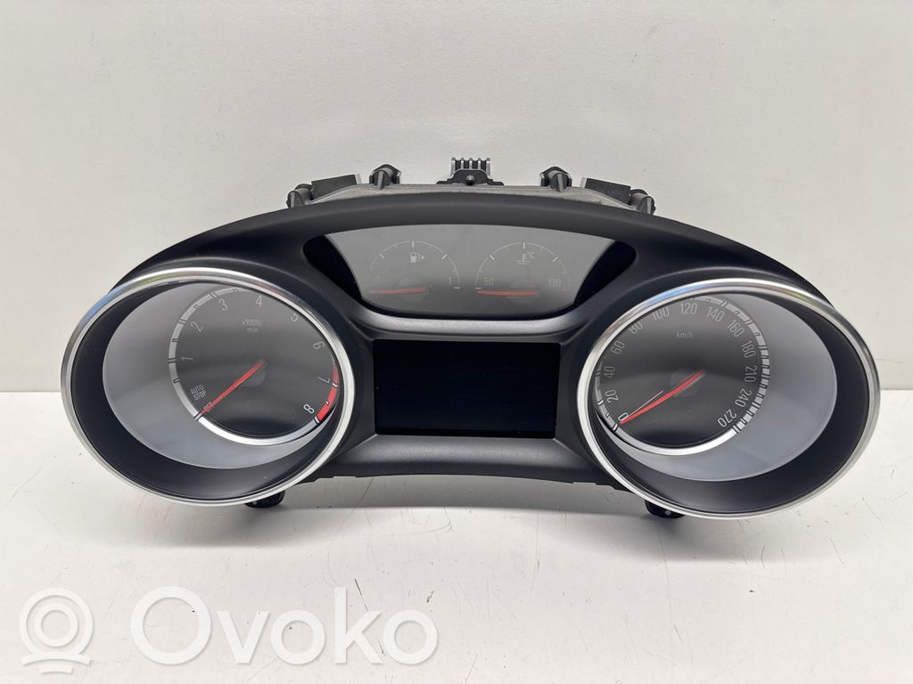 Opel Astra K Geschwindigkeitsmesser Cockpit 