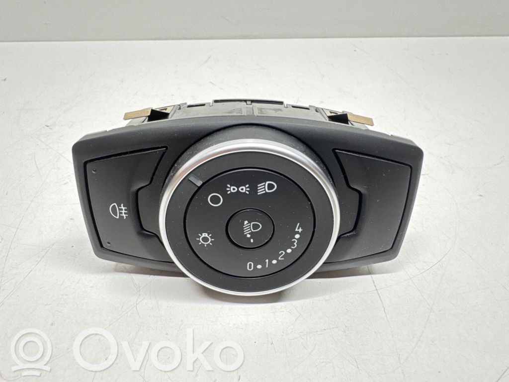 Ford Focus Light switch 