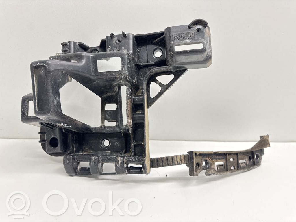 Citroen Berlingo Uchwyt / Mocowanie zderzaka tylnego 