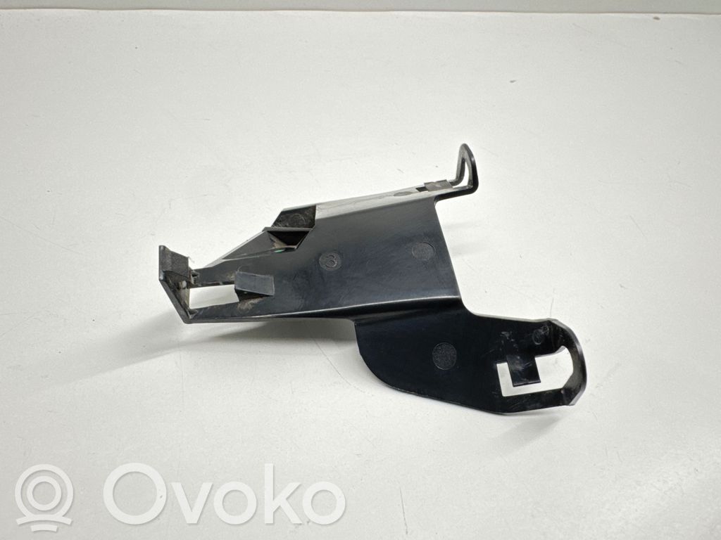 Ford Focus Kita variklio skyriaus detalė 