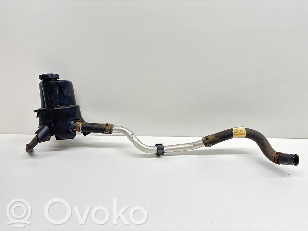 Opel Insignia A Ohjaustehostimen nestesäiliö 