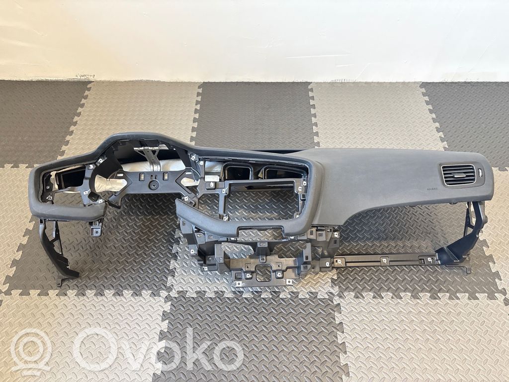 KIA Ceed Dashboard 