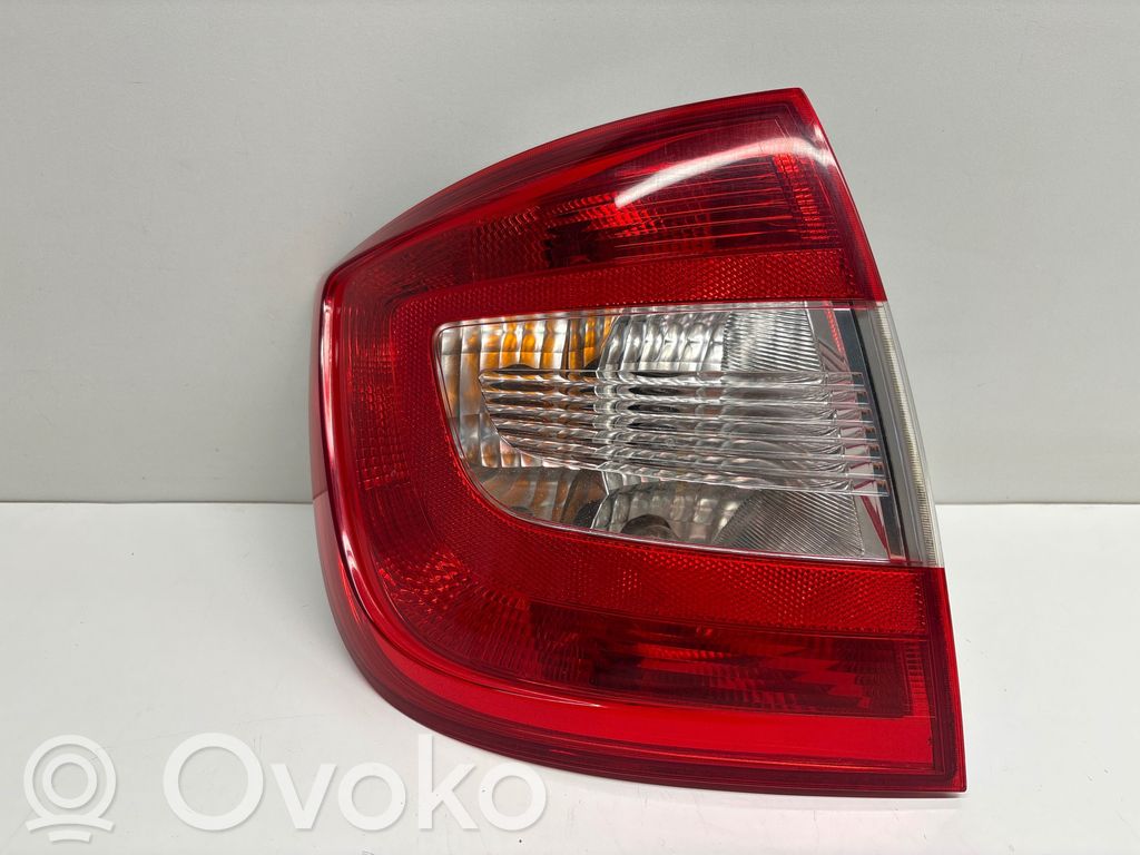 Skoda Rapid (NH) Lampa tylna 