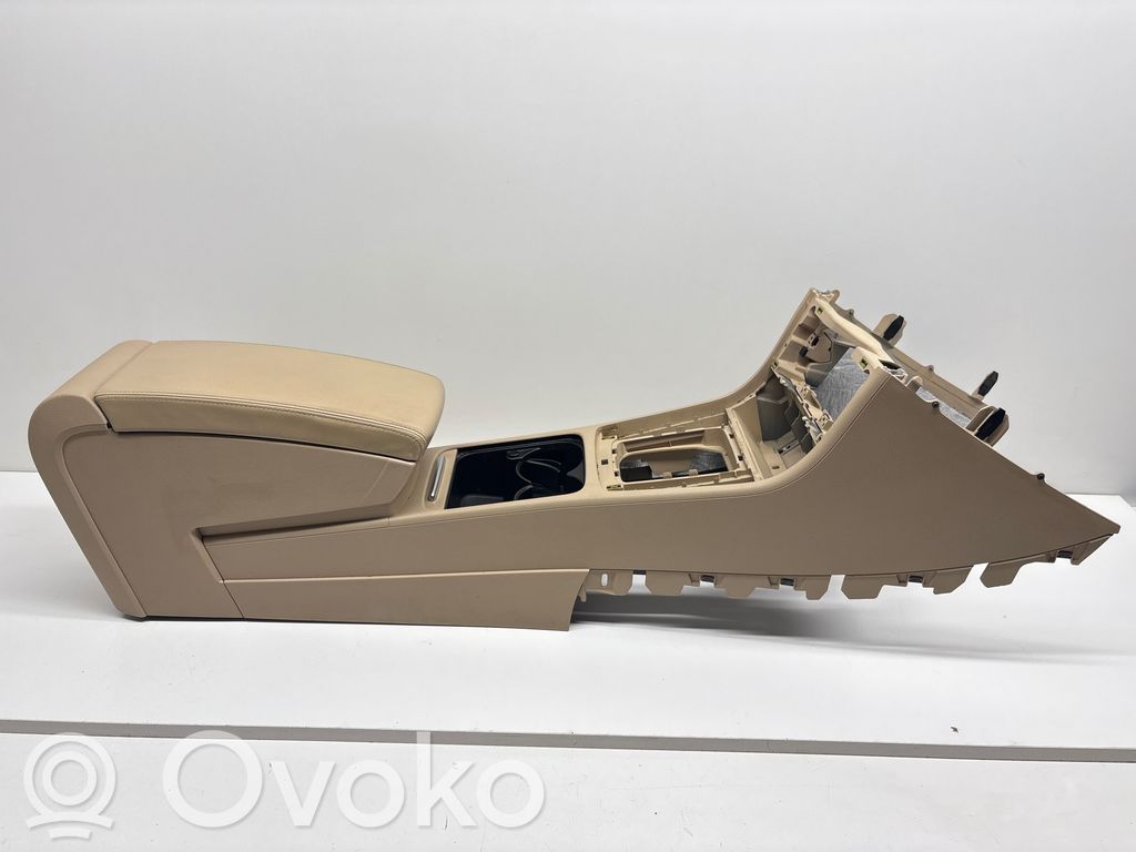 Volkswagen PASSAT B7 Podłokietnik tunelu środkowego 