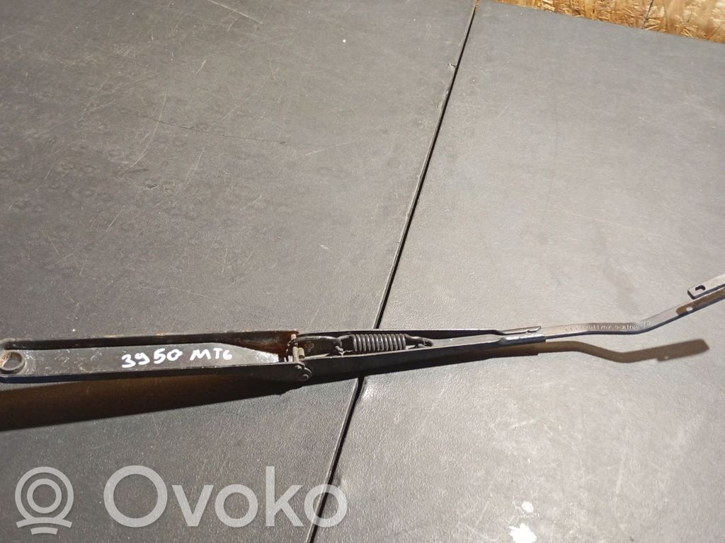 BMW Z4 E85 E86 Wischerarm vorne 