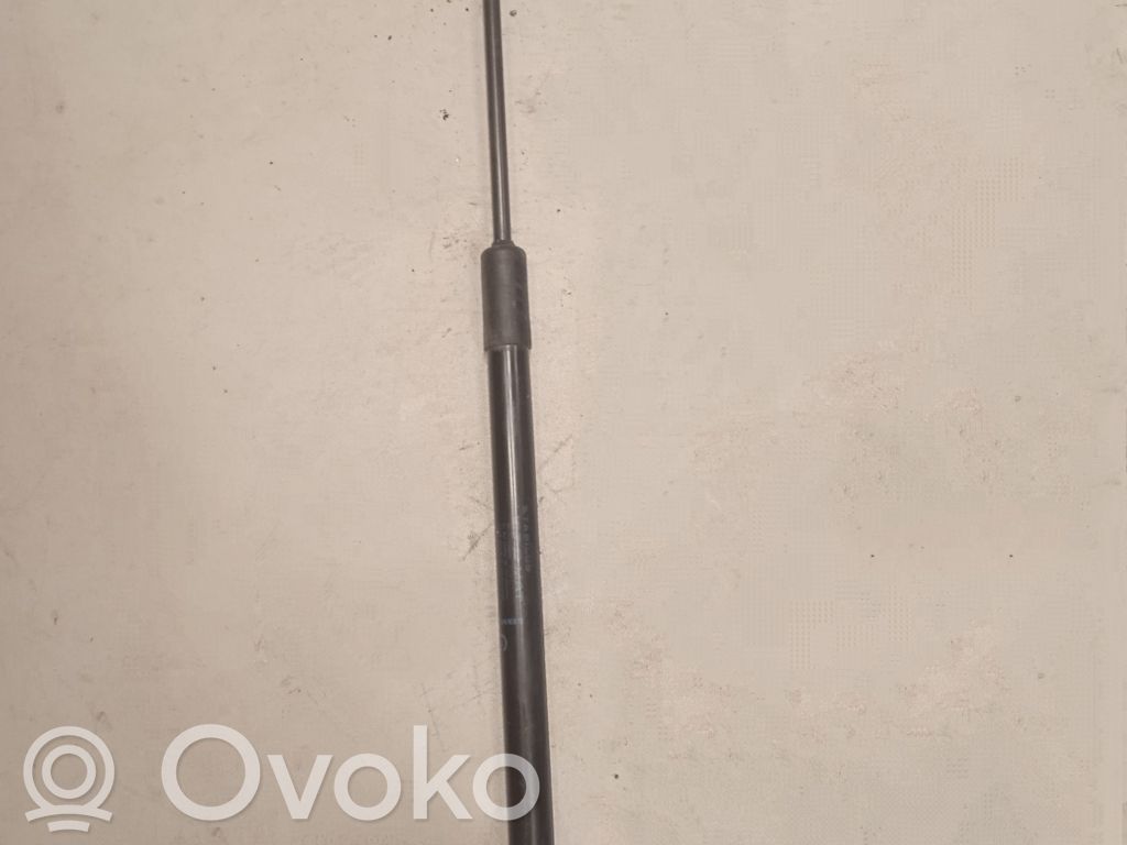 Renault Kadjar Amortyzator / Siłownik szyby klapy tylnej / bagażnika 