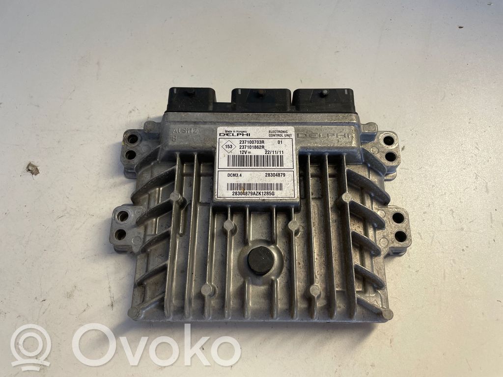 Dacia Logan II Engine control unit/module 