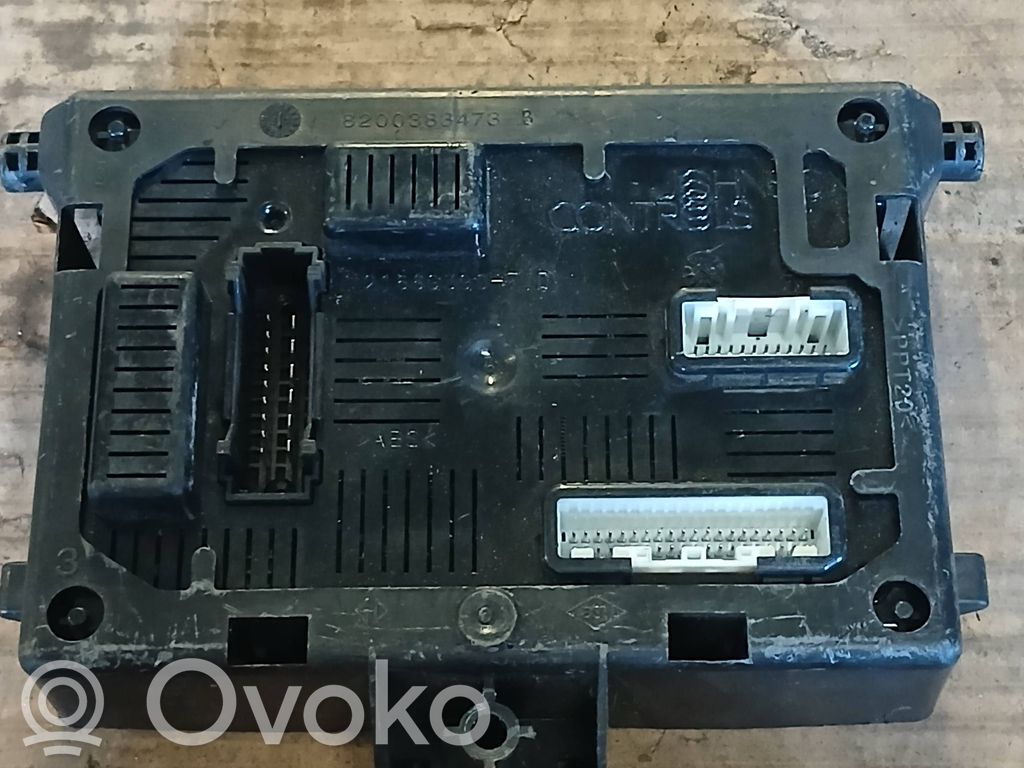 Renault Clio III Komforta modulis 