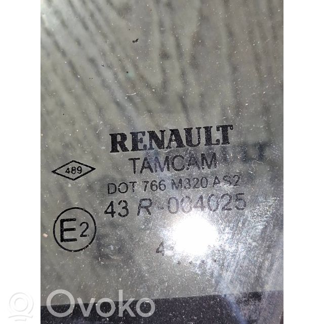 Renault Clio IV Etuoven kulmalasi, neliovinen malli 