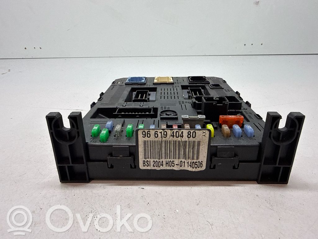 Citroen C4 I Picasso Fuse module 