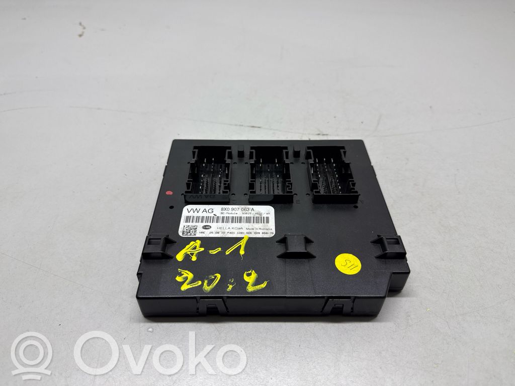 Audi A1 Comfort/convenience module 