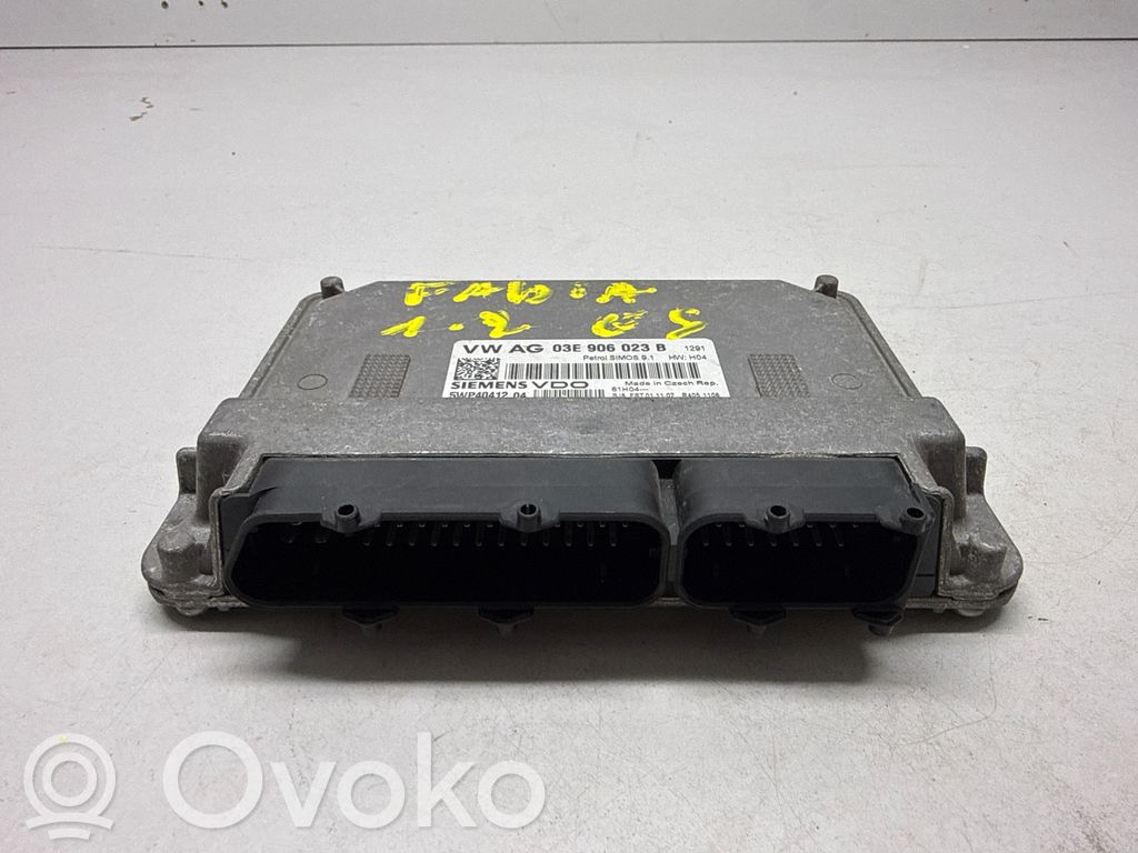 Engine control unit/module   03E906023B,5WP4041204