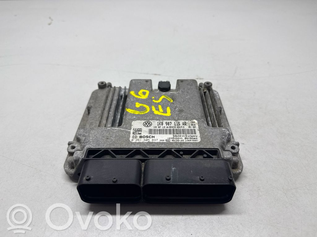 Volkswagen Golf VI Engine control unit/module 