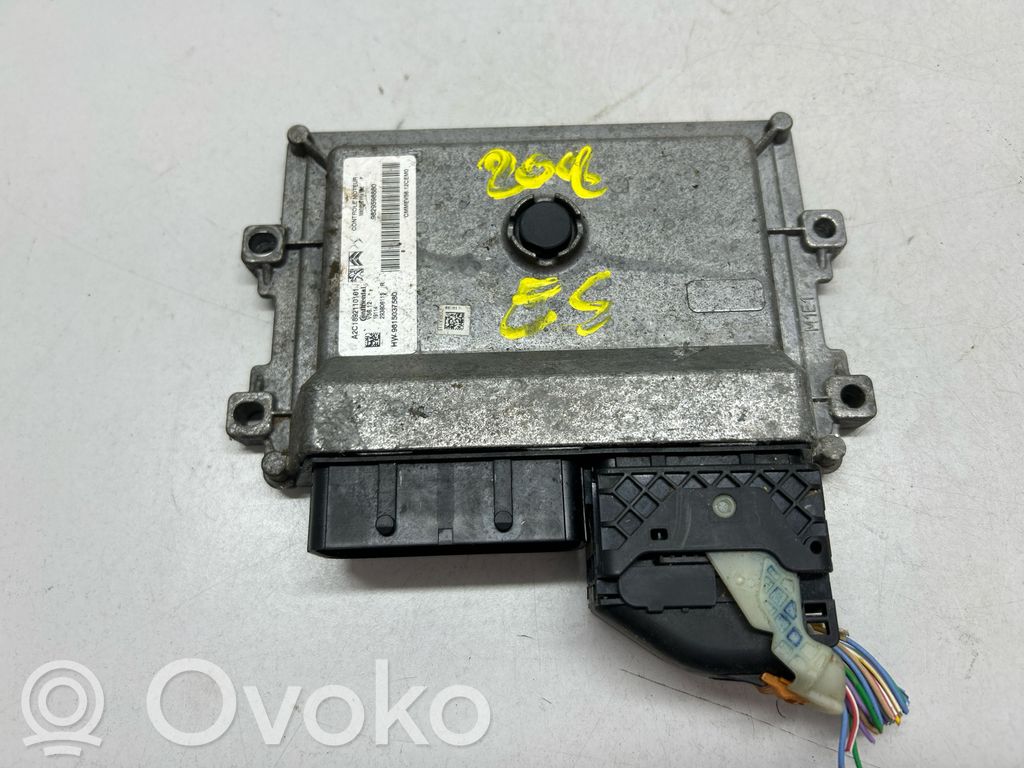 Peugeot 208 I Engine control unit/module 