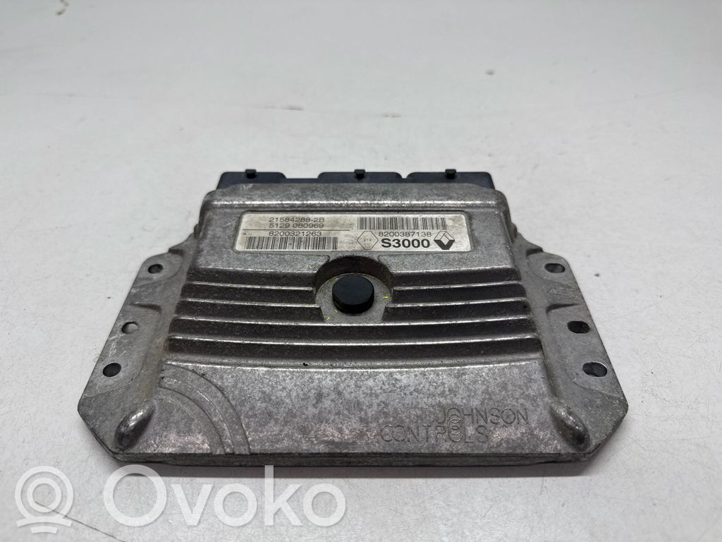 Engine control unit/module   8200387138,8200321263,215842882B