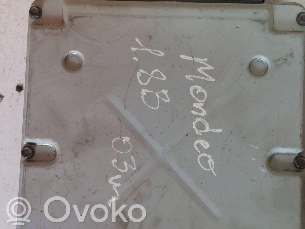 Ford Mondeo Mk III Engine control unit/module 