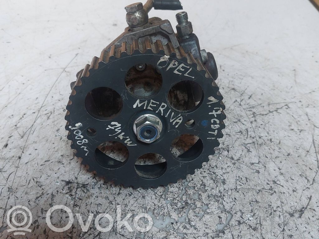 Opel Meriva A Pompa wtryskowa wysokiego ciśnienia 