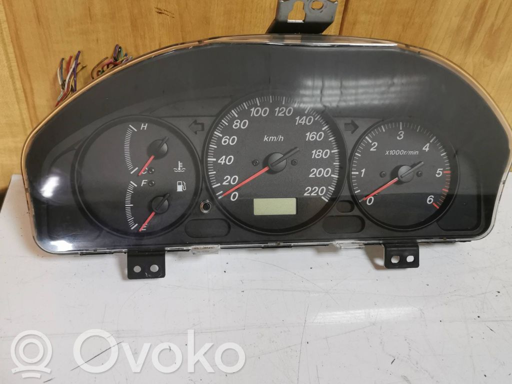 Mazda Premacy Speedometer (instrument cluster) 