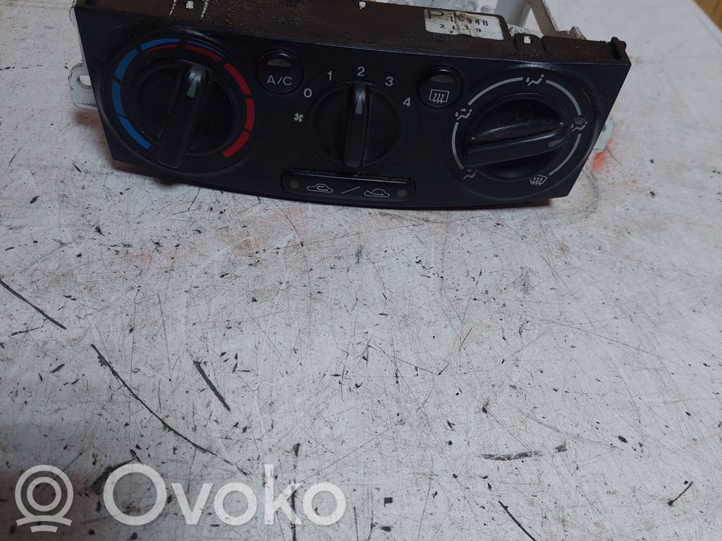 Mazda MPV Climate control unit 