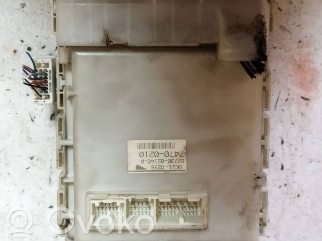 Skrzynka bezpieczników / Komplet   8273002140A,6K210236,74700210