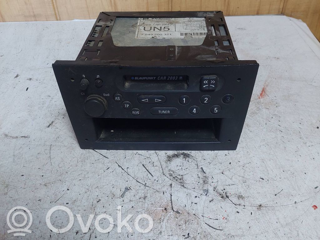 Opel Vivaro Panel / Radioodtwarzacz CD/DVD/GPS 