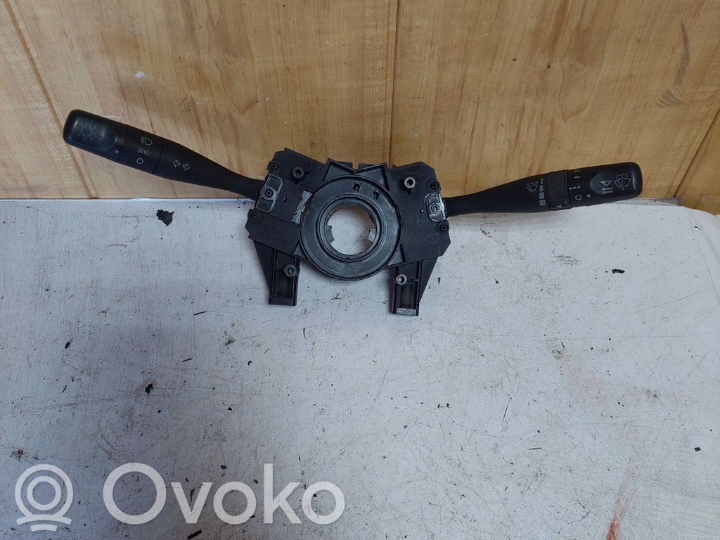 Land Rover Freelander Wiper turn signal indicator stalk/switch 