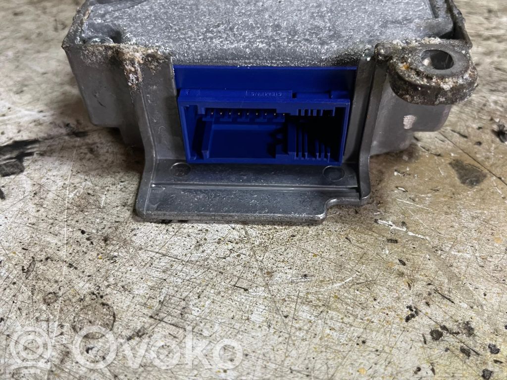 Opel Zafira A Airbag control unit/module 