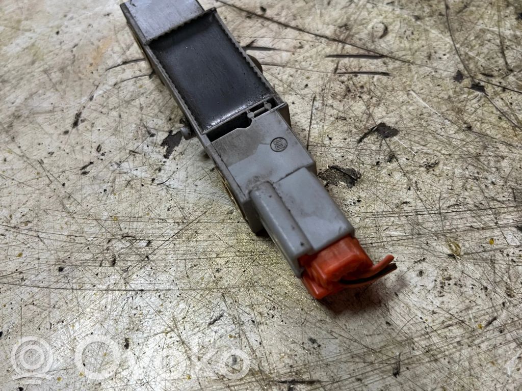 Volvo S60 Airbag deployment crash/impact sensor 