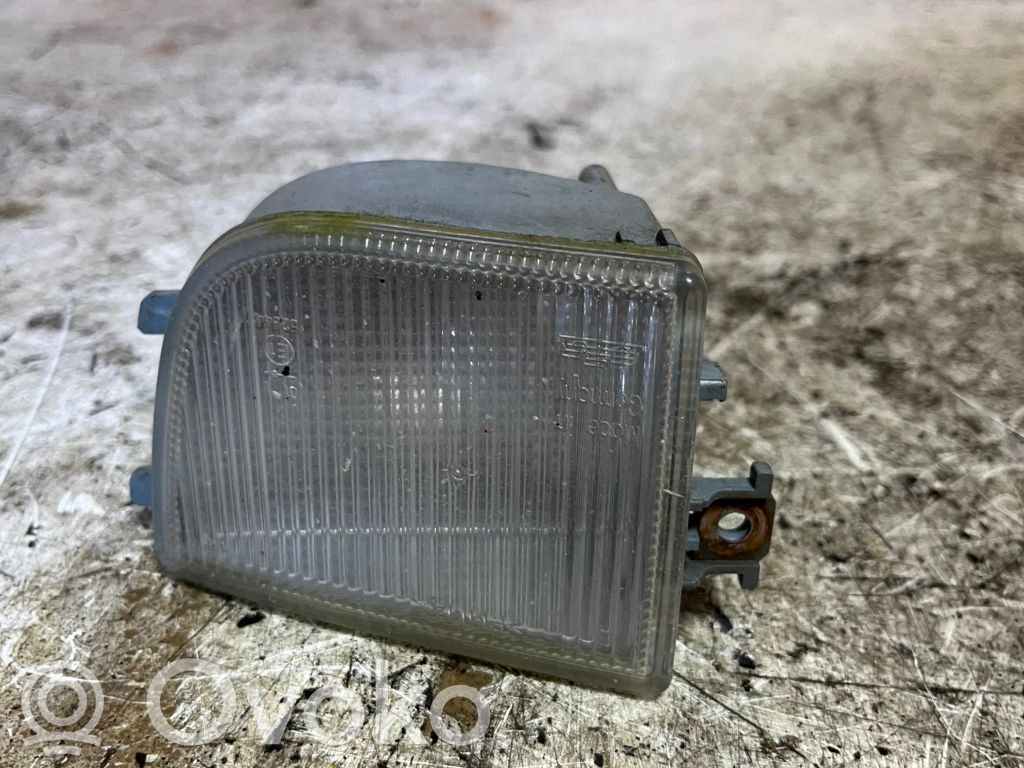 Volkswagen PASSAT B4 Front fog light 