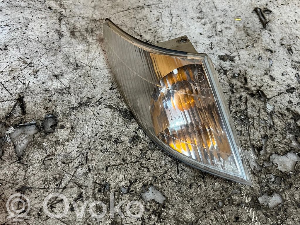 Mazda Premacy Front indicator light 