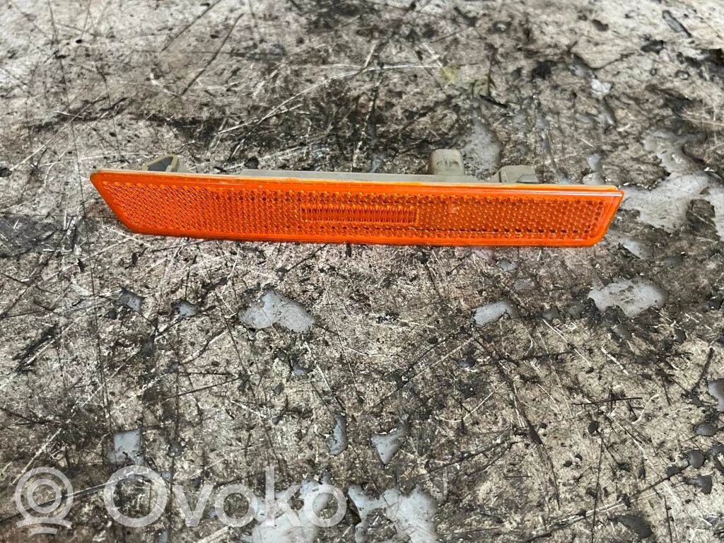 Dodge Challenger Spārna pagrieziena lukturis 