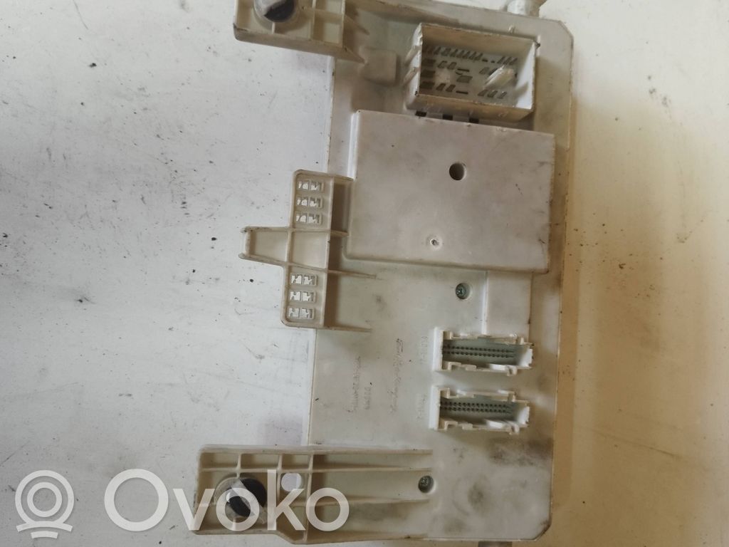 Volvo S40 Fuse module 