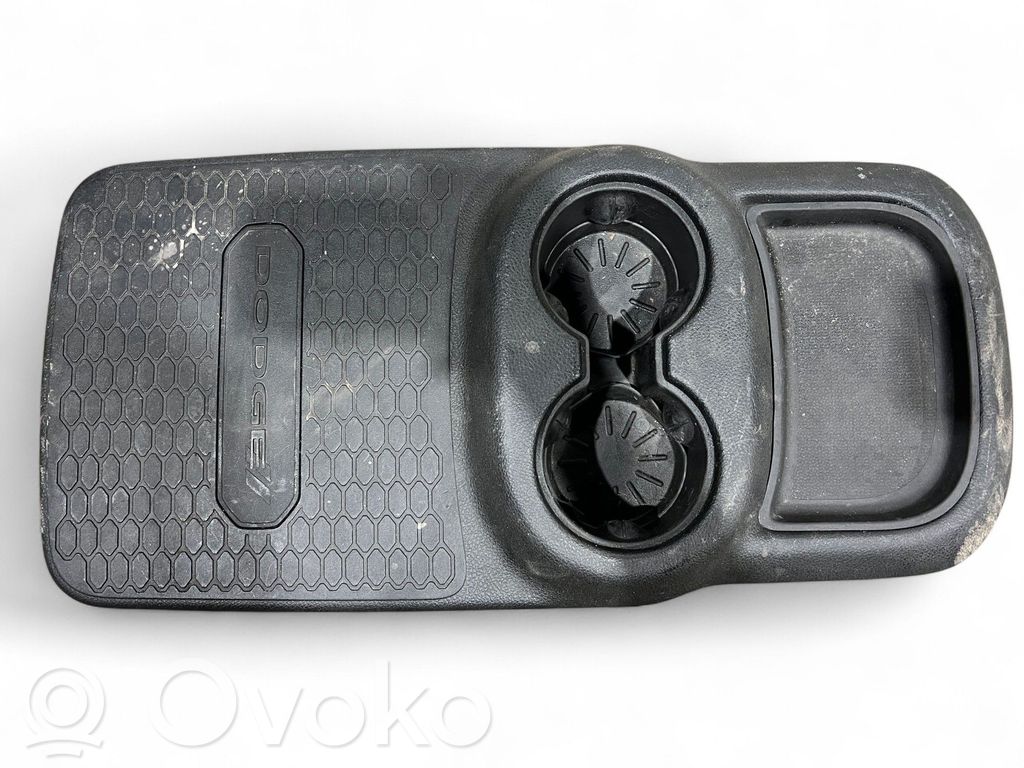 Dodge Durango III Puodelių laikiklis (gale) 