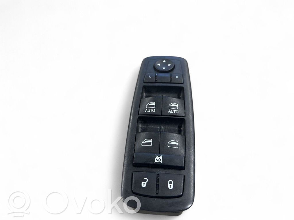 Dodge Durango III Electric window control switch 