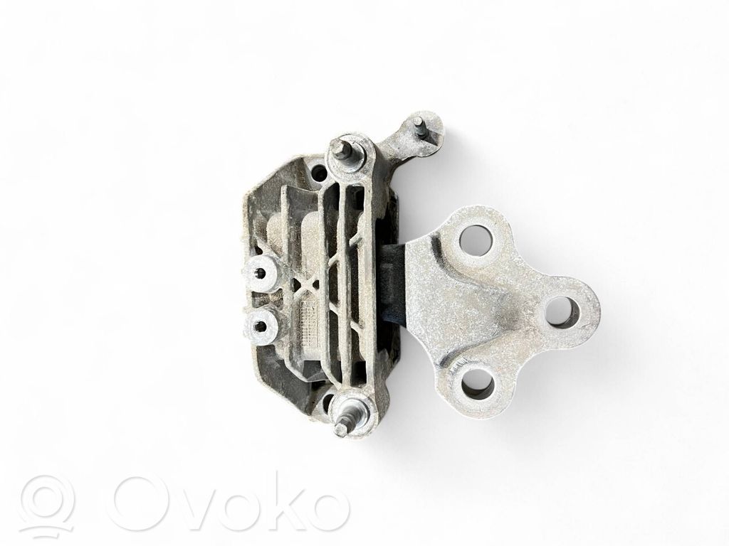 Gearbox mount   P68224742AB,D036109916