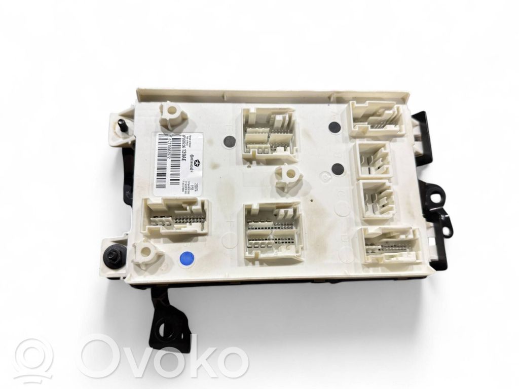 Jeep Grand Cherokee Comfort/convenience module 
