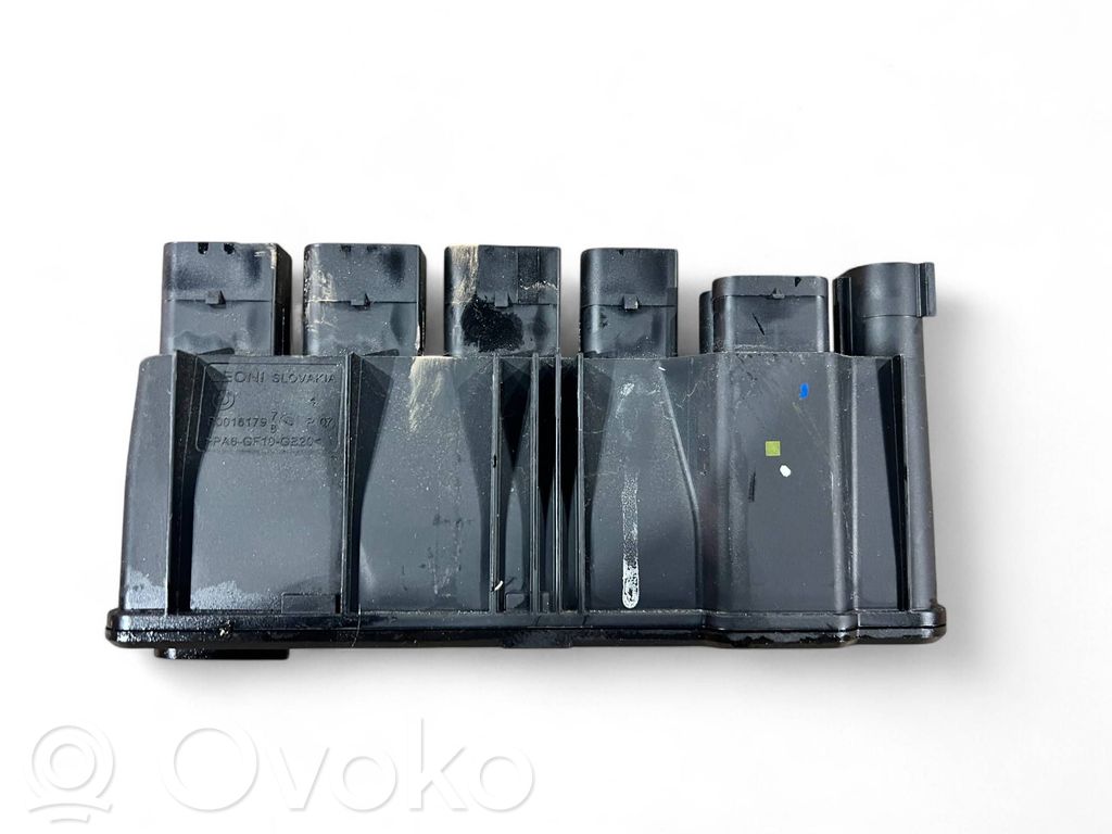 BMW M5 F90 Power management control unit 