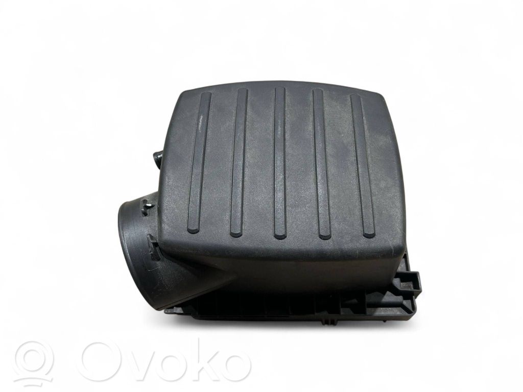 Dodge Durango III Air filter box 