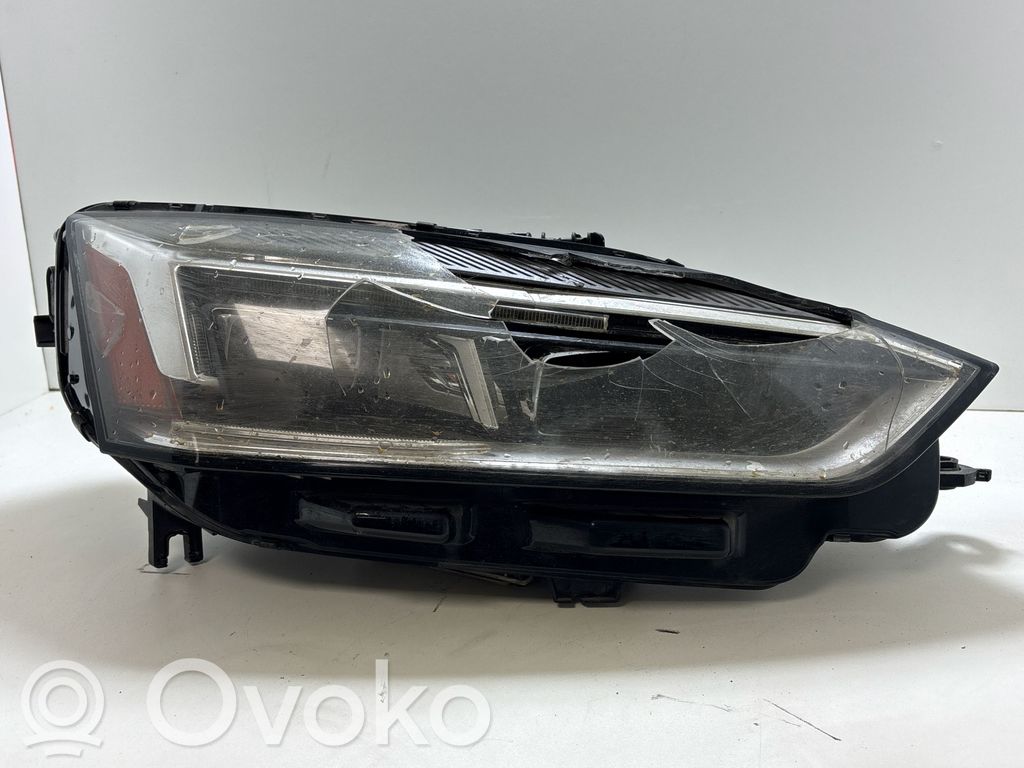 Audi A5 Headlight/headlamp 