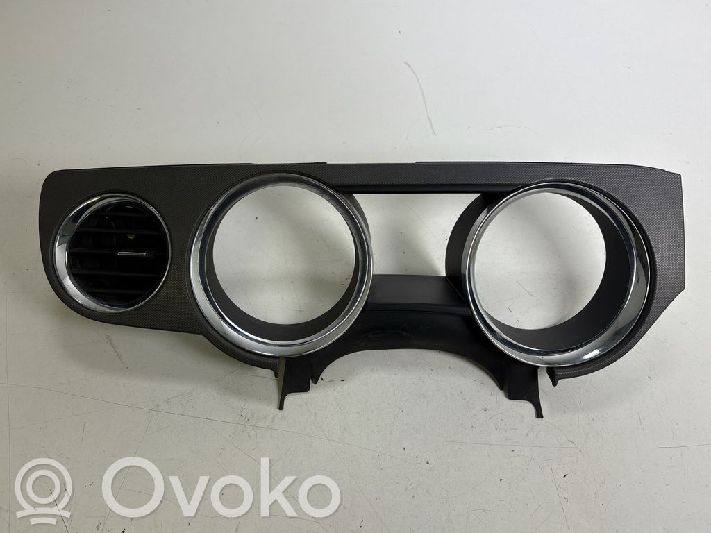 Ford Mustang V Moldura del panel 